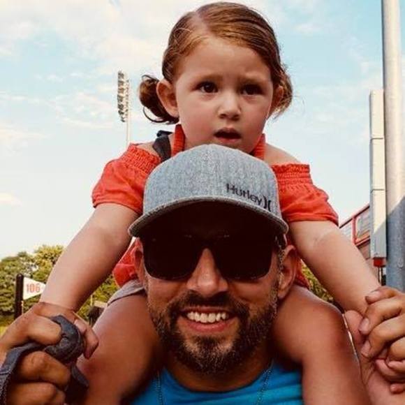 Meet your Posher, Justin - Picture 1 of 1